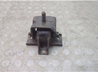 MR374412, MR210766 Кронштейн редуктора Mitsubishi Montero Sport / Pajero Sport 1996-2008 20631917 #1