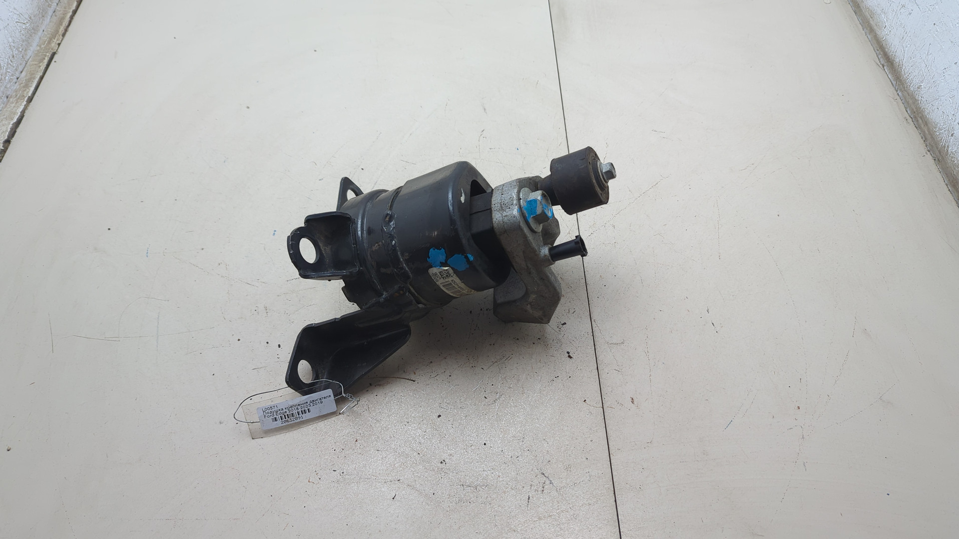 Опора двигателя правая