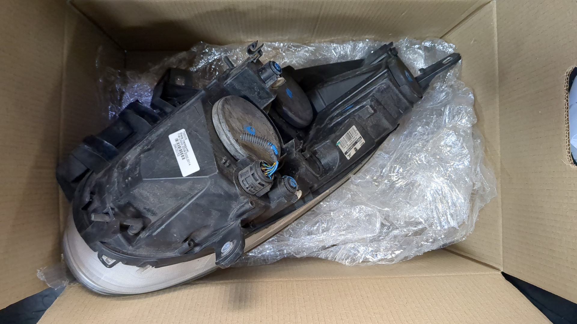 Фара правая