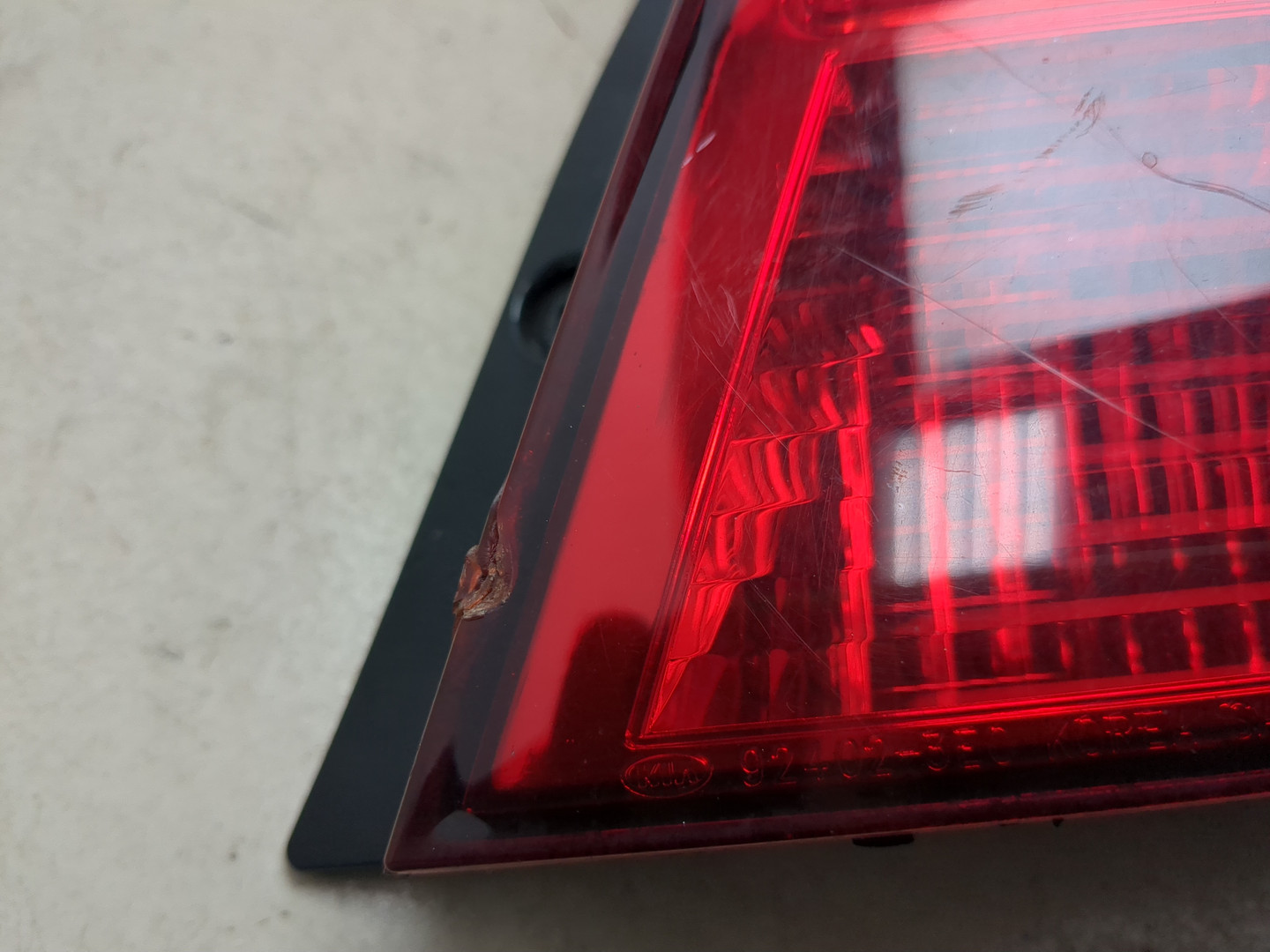 Фонарь задний правый