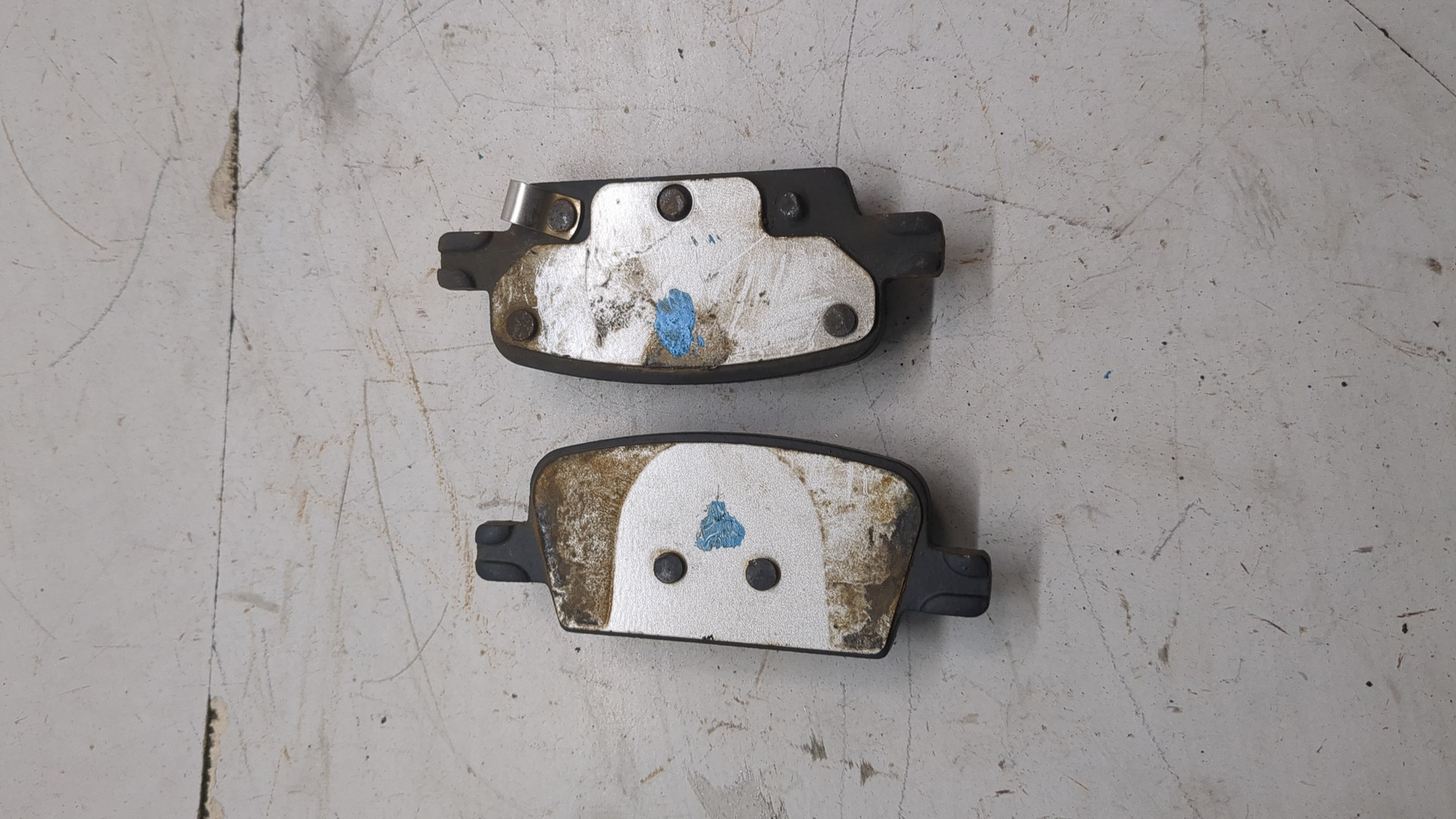 Колодки тормозные задние дисковые к-т