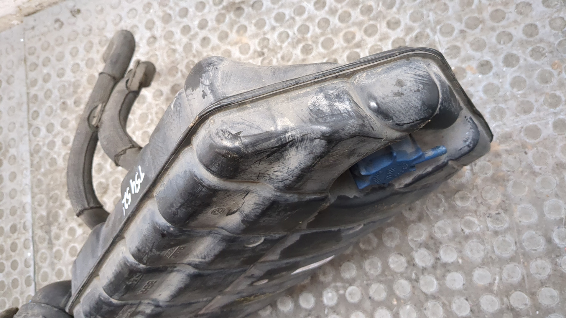 Бачок расширительный