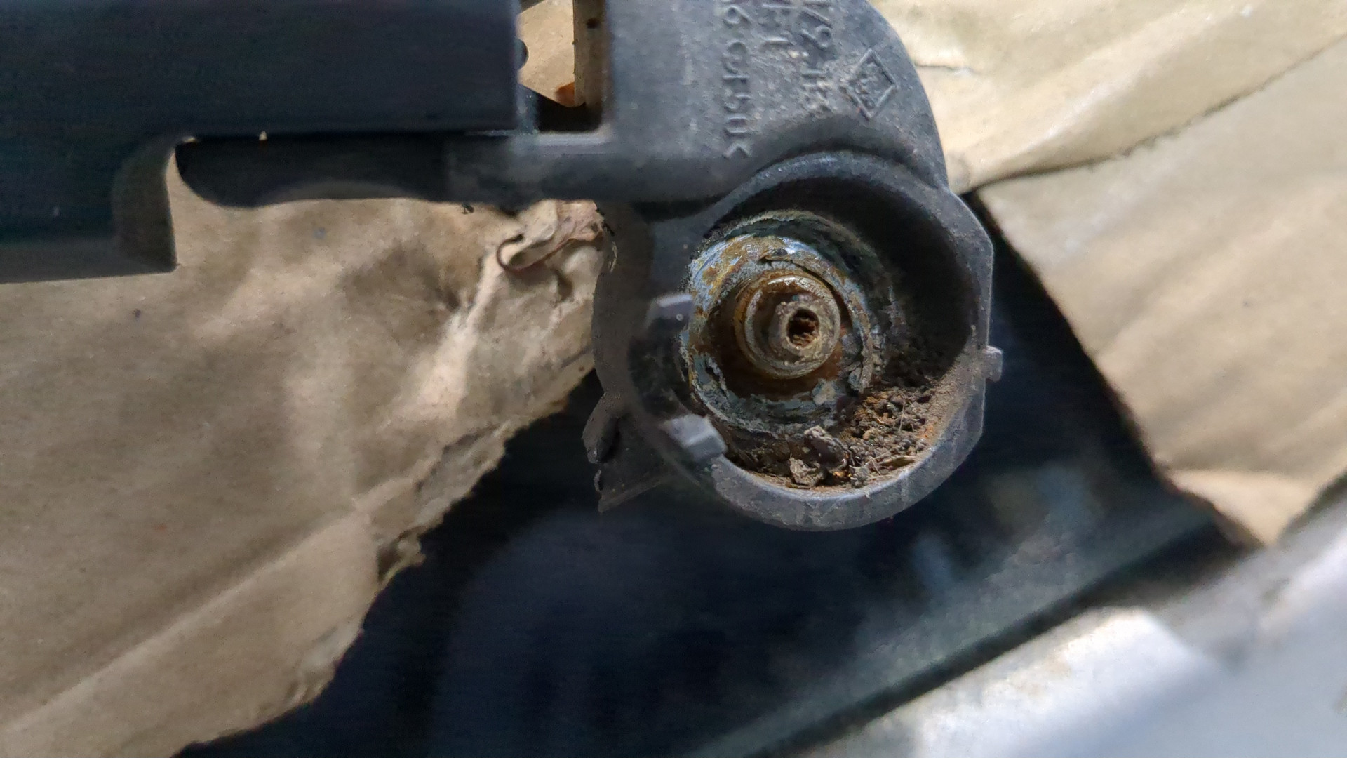 Дверь багажника