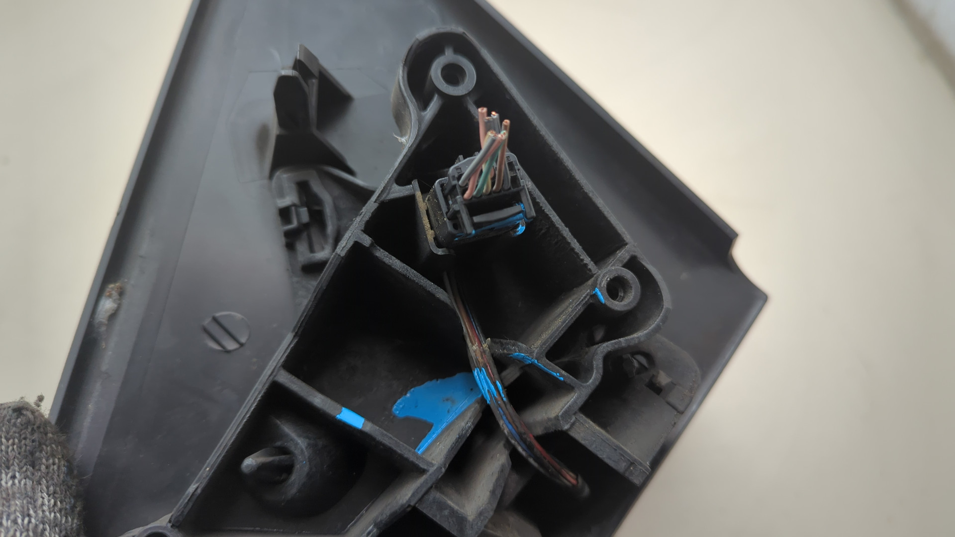 Зеркало правое электрическое