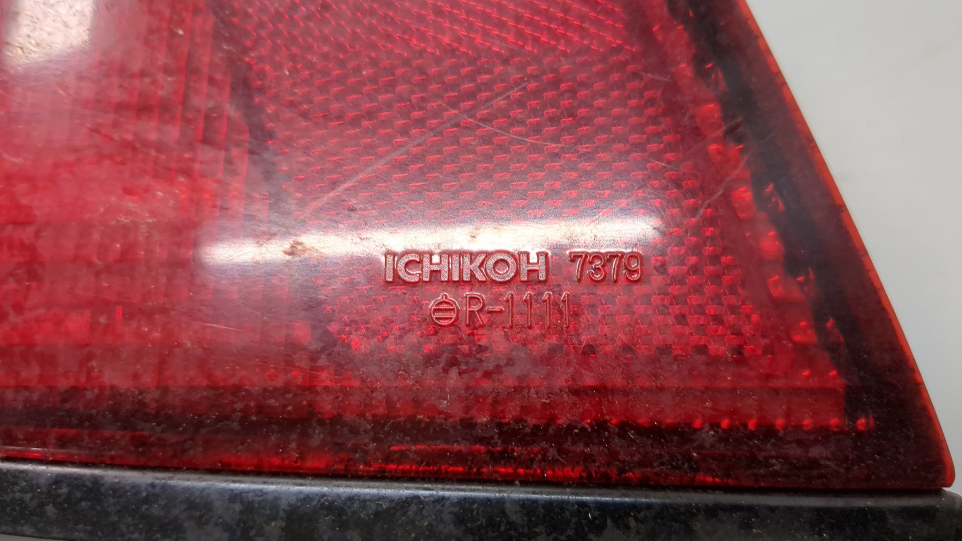 Фонарь задний левый
