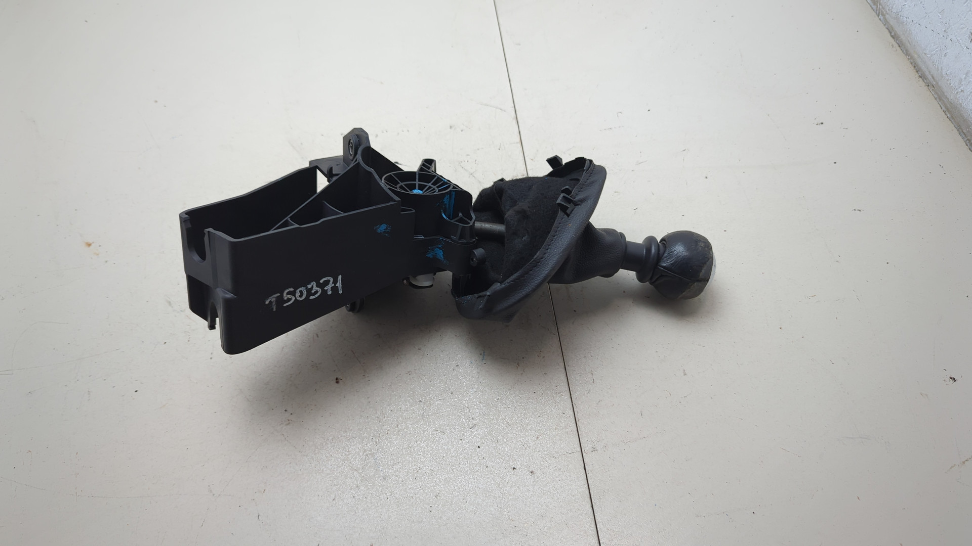 Кулиса МКПП / АКПП