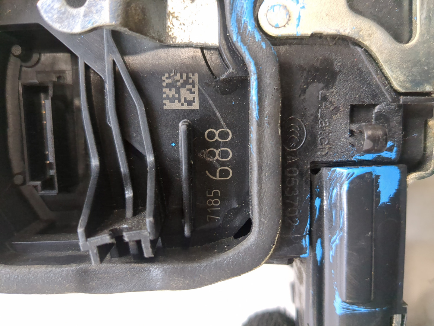 Замок двери задней правой