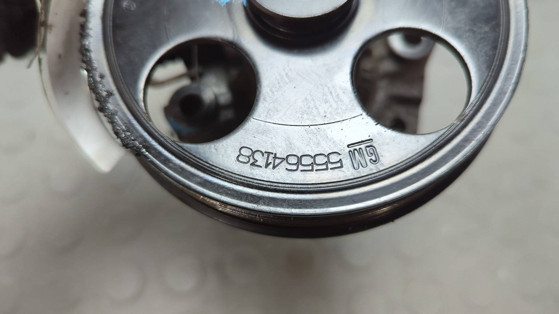 Насос ГУР (гидроусилитель руля)