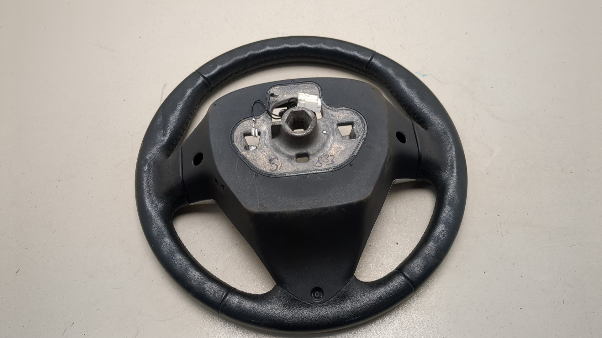 Рулевое колесо (руль)