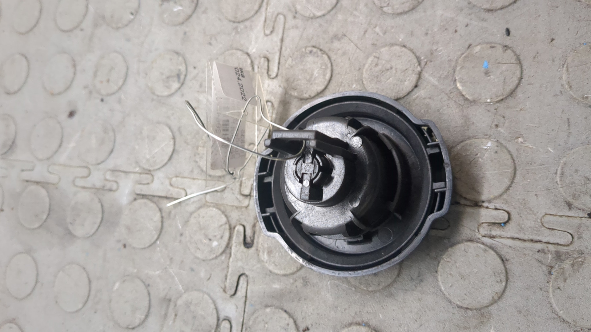 Крышка бензобака