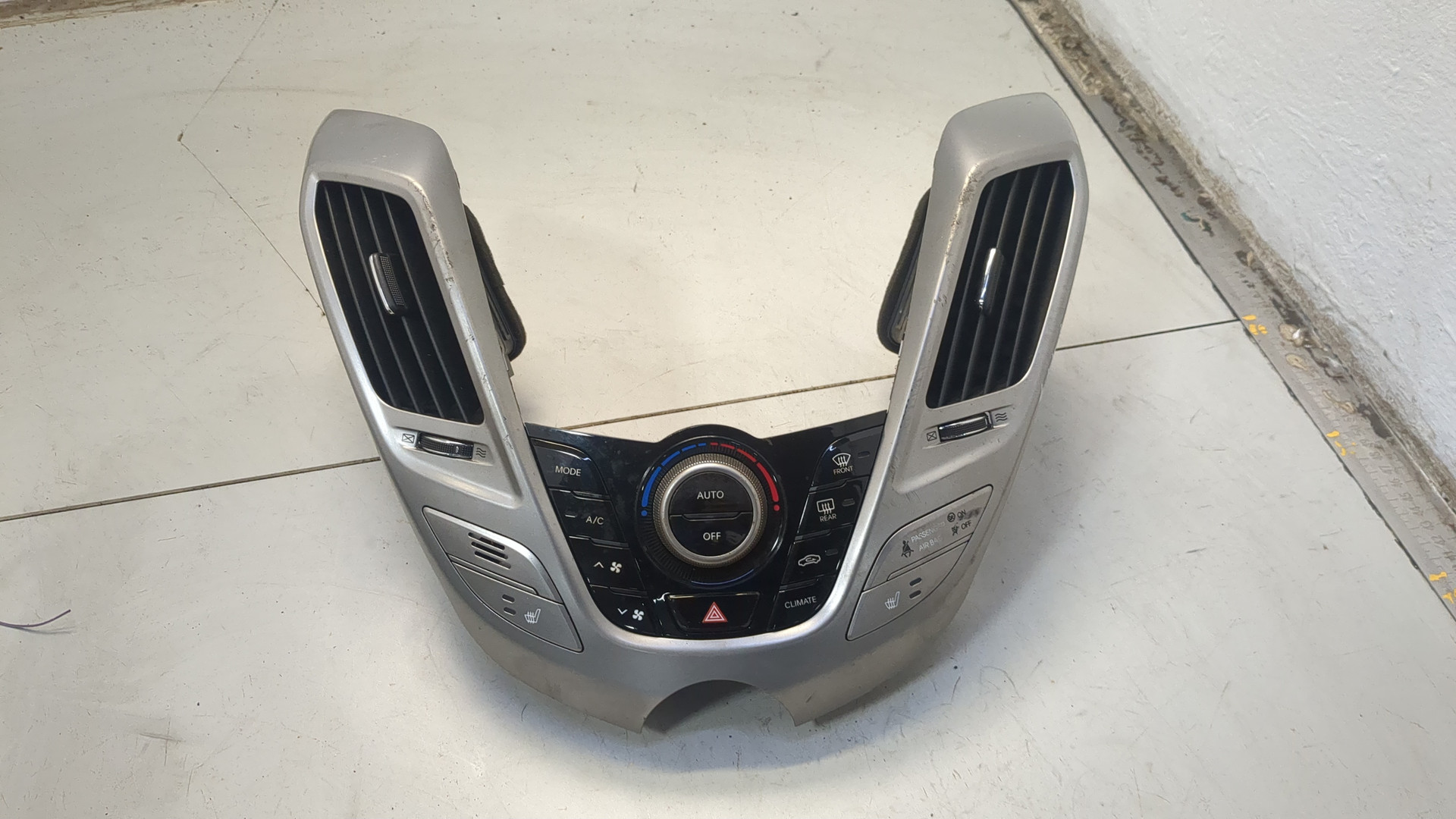 Переключатель отопителя