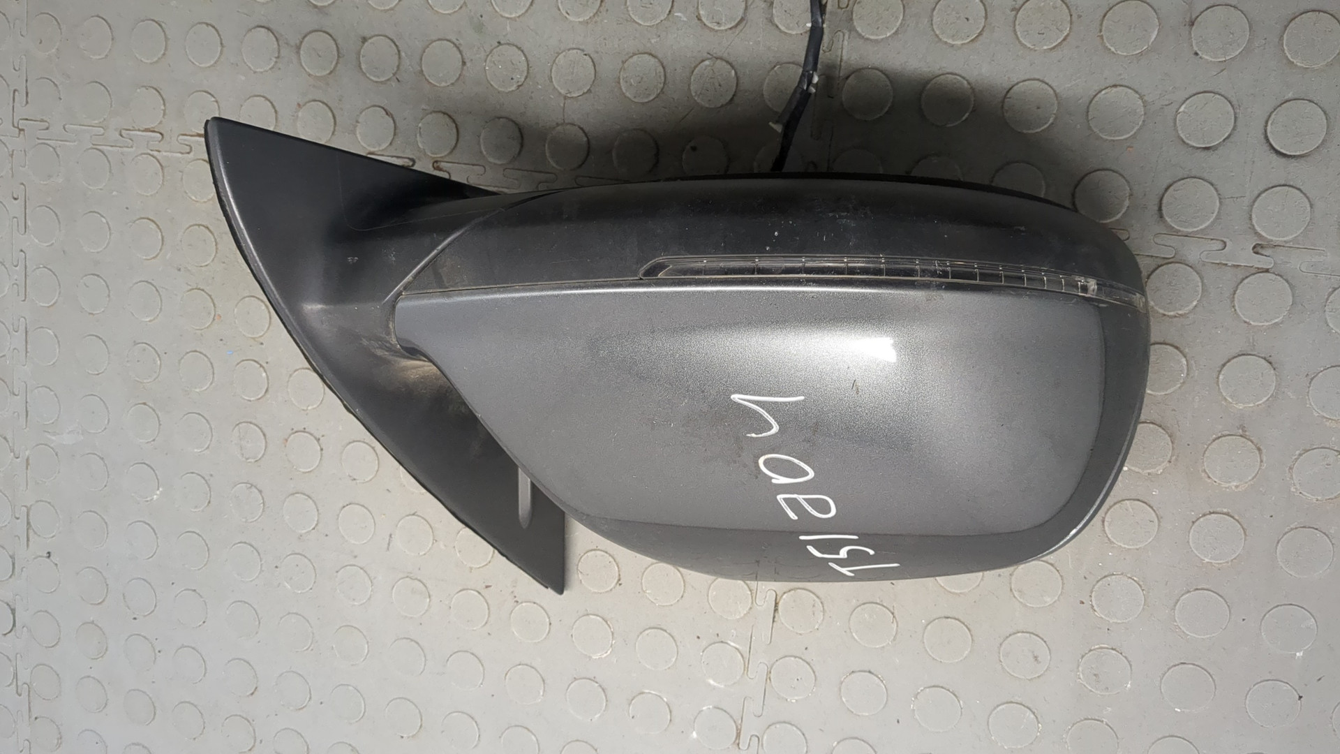 Зеркало правое электрическое