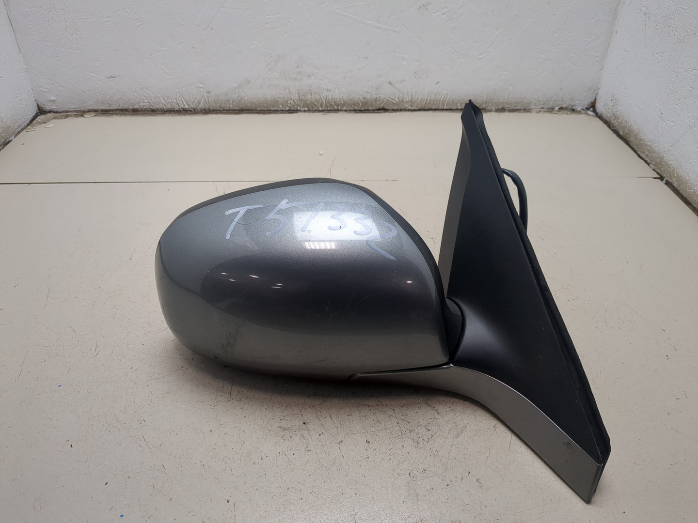 Зеркало правое электрическое