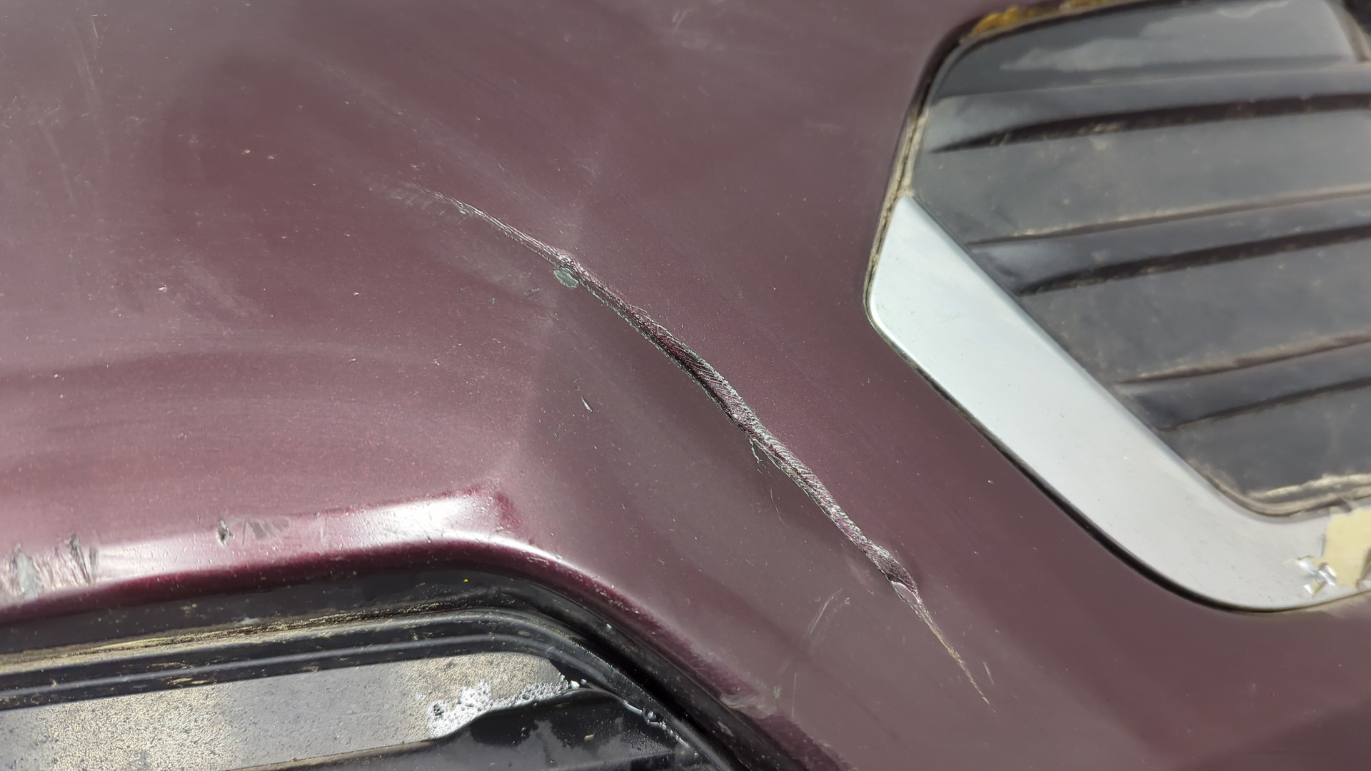 Бампер передний