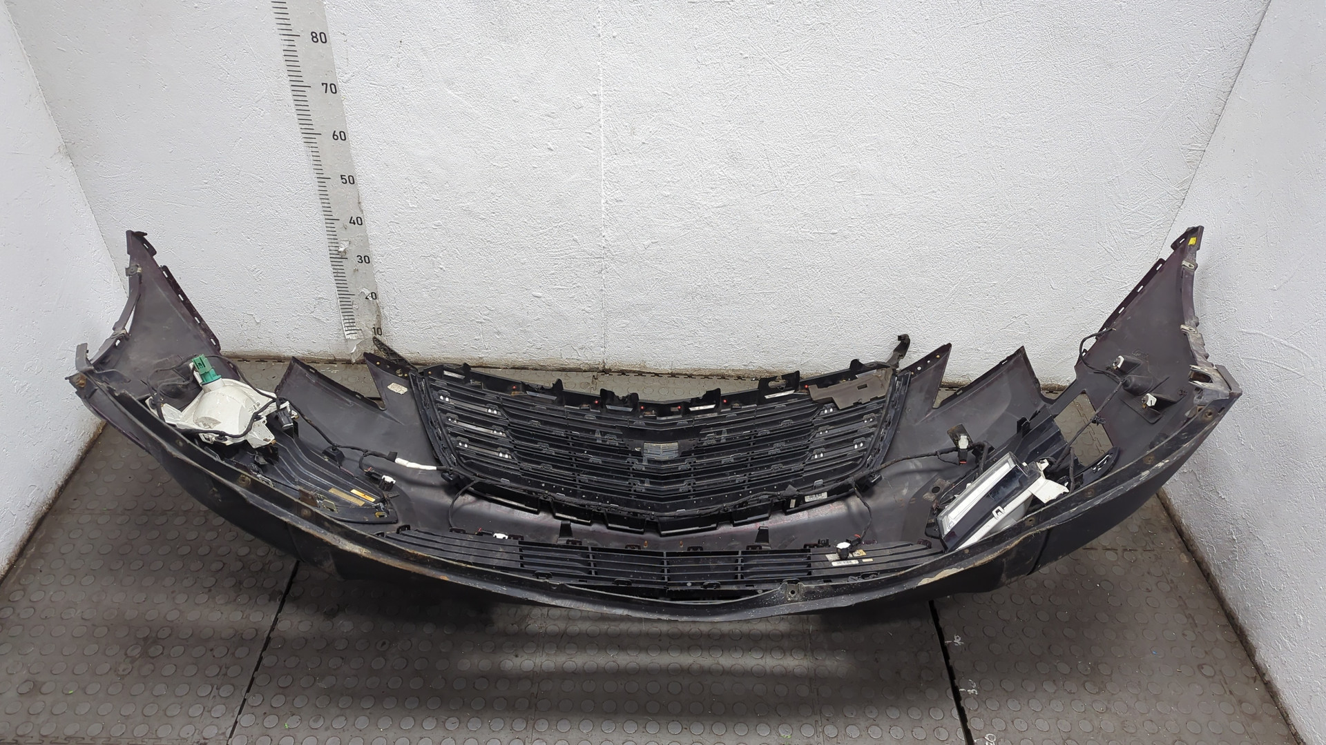 Бампер передний