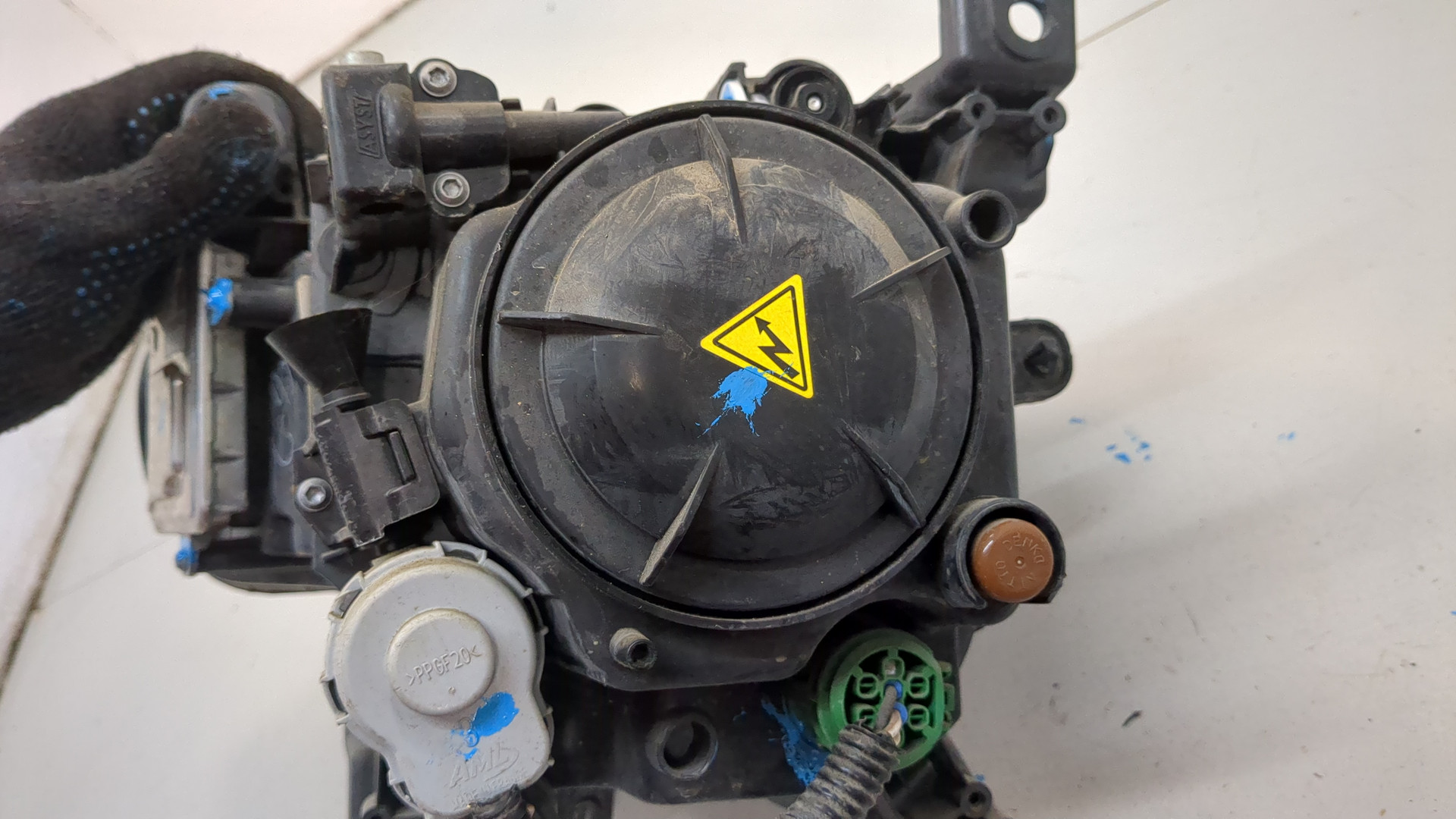 Фара правая