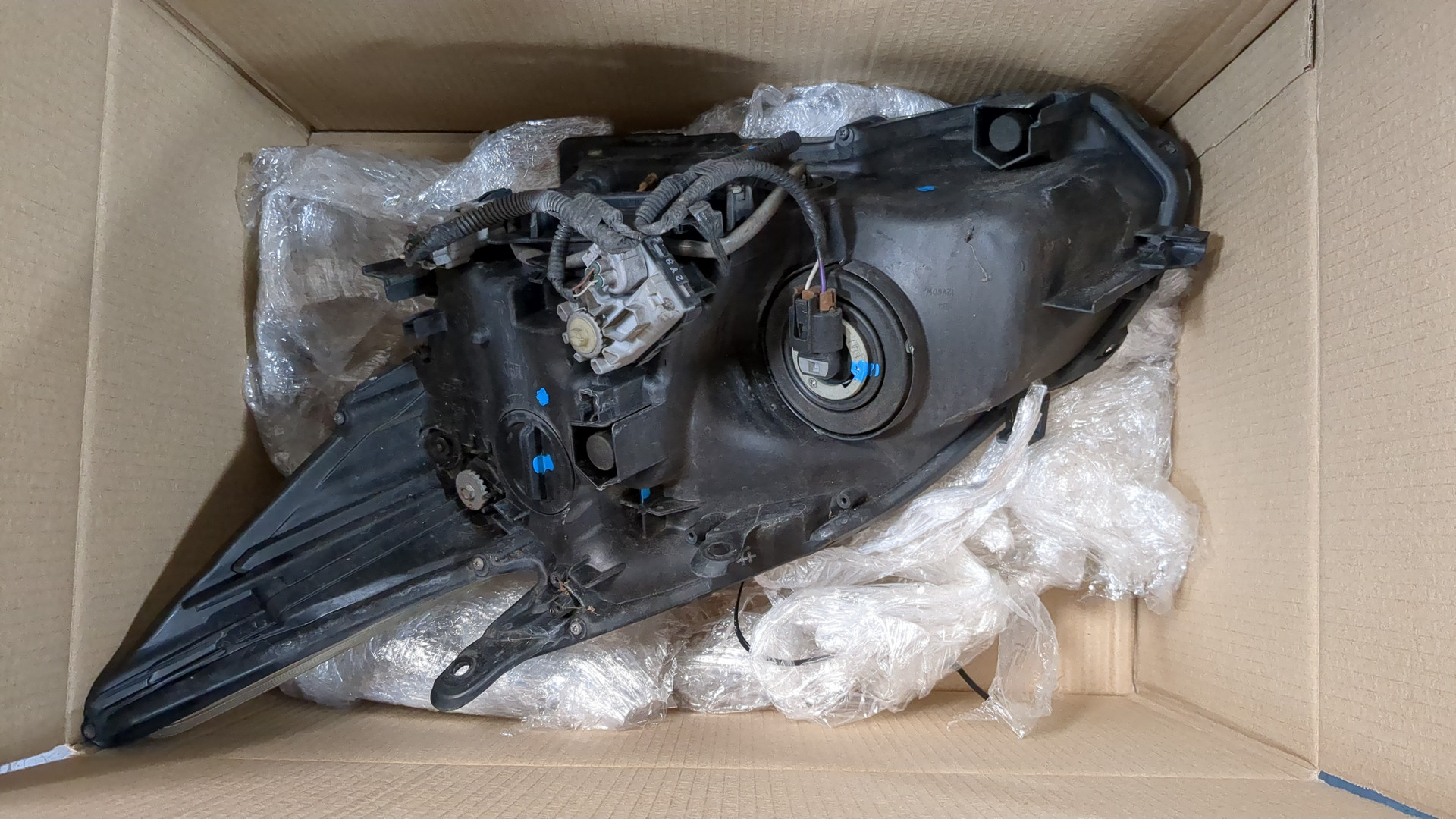 Фара правая