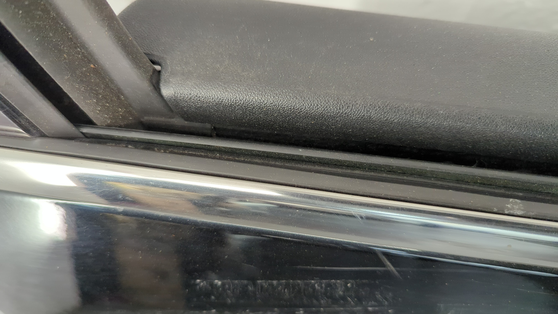 Дверь передняя правая