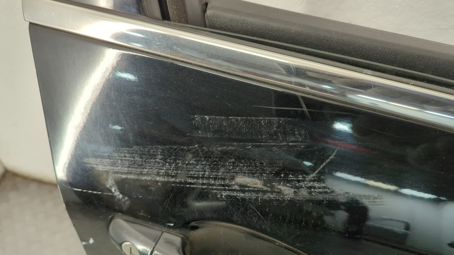 Дверь передняя правая