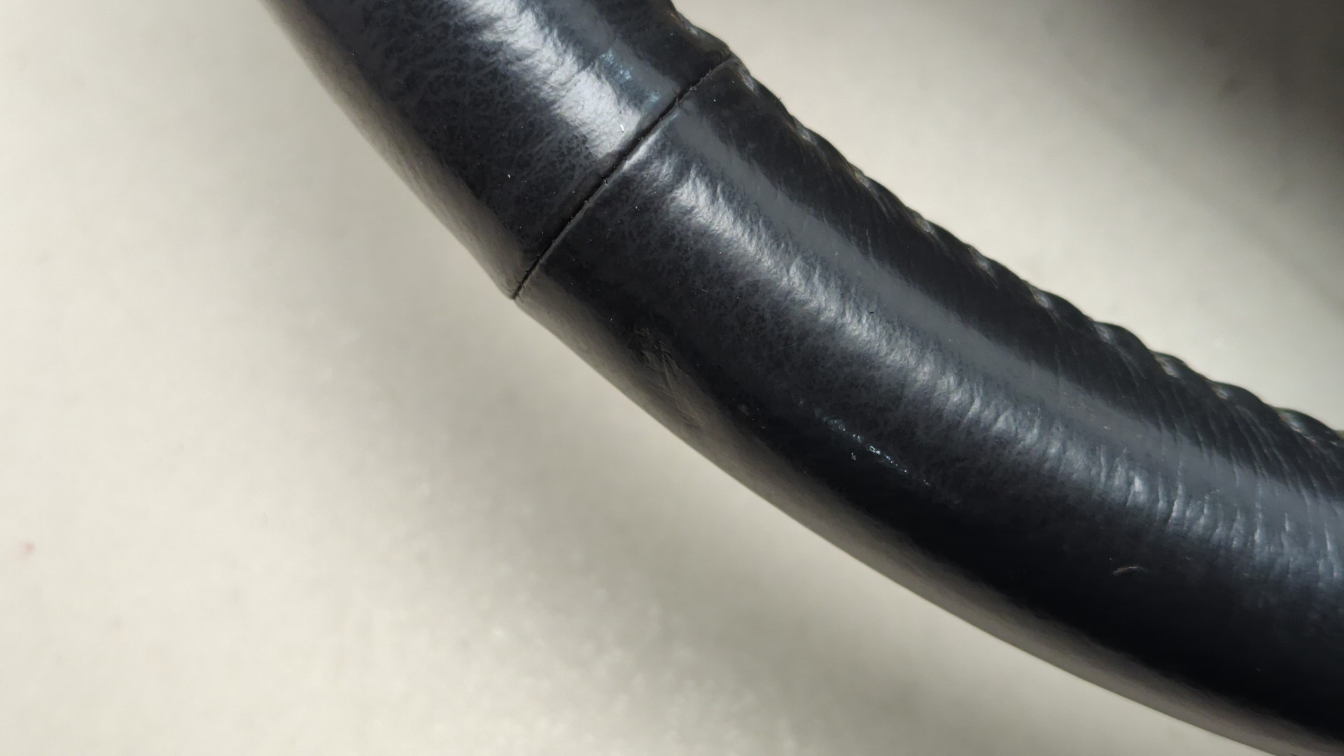 Рулевое колесо (руль)