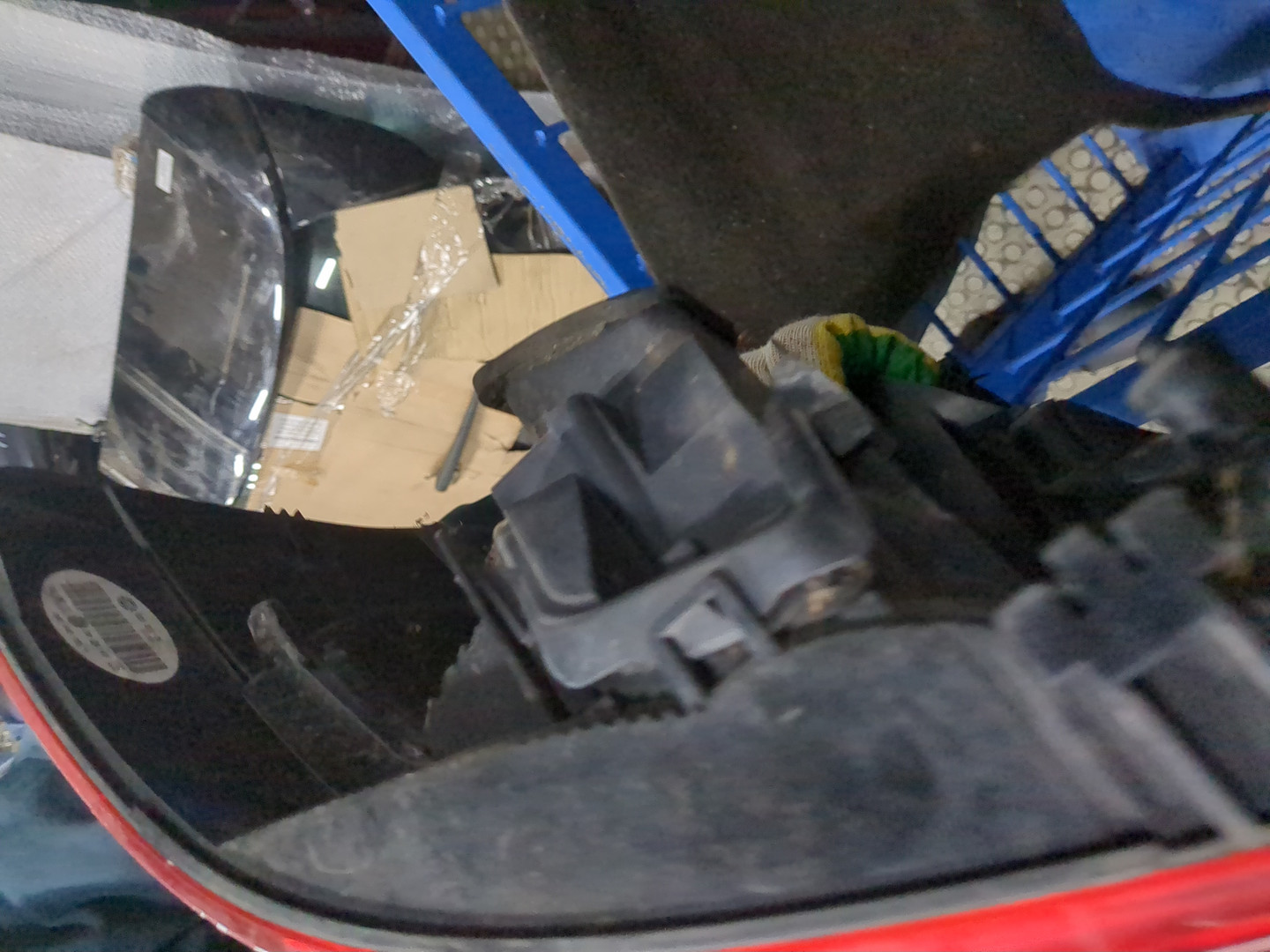 Фонарь задний правый