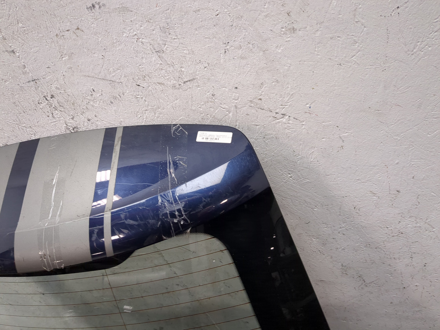 Дверь багажника