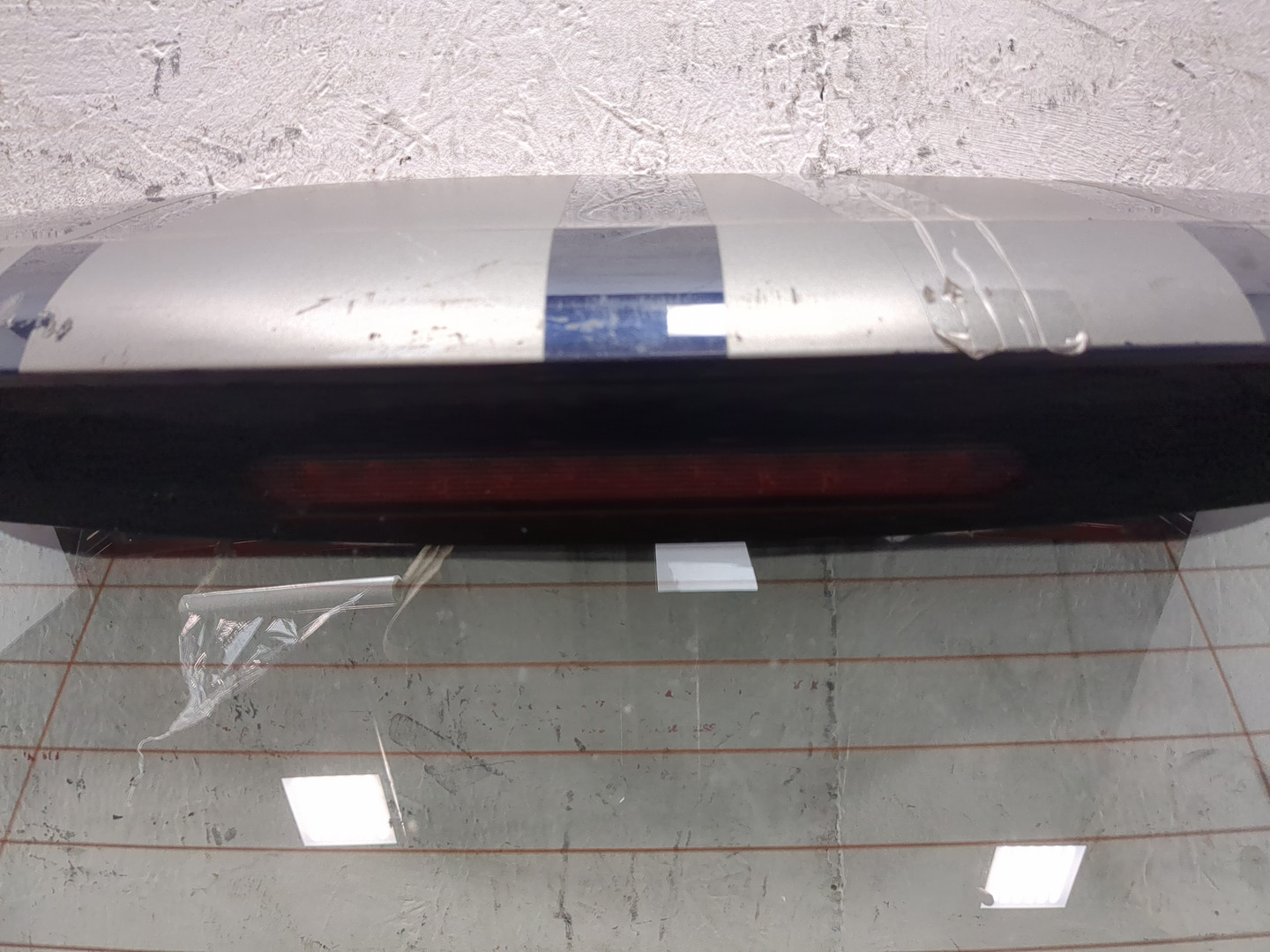 Дверь багажника