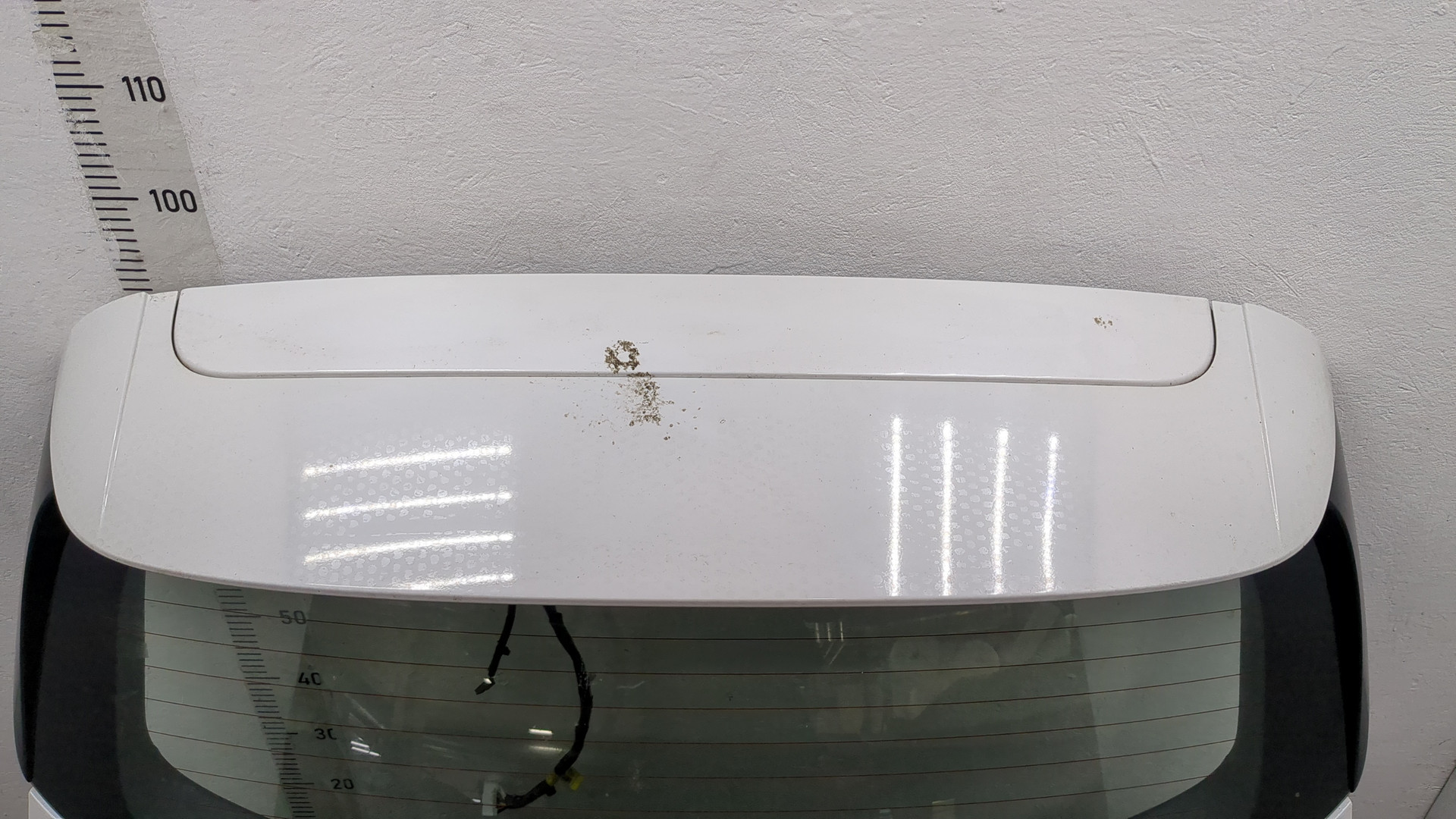 Дверь багажника