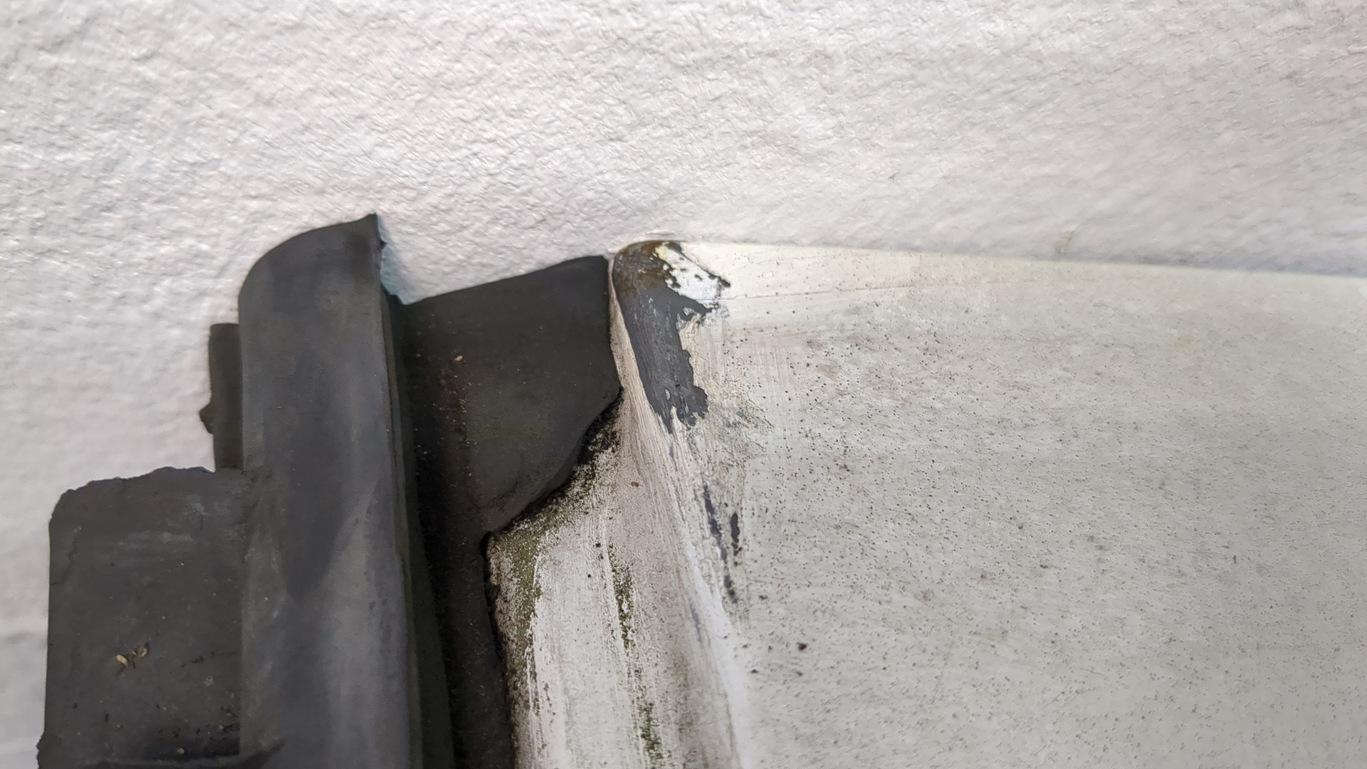 Дверь багажника правая