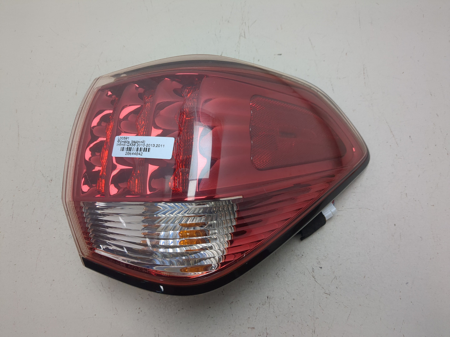 Фонарь задний правый