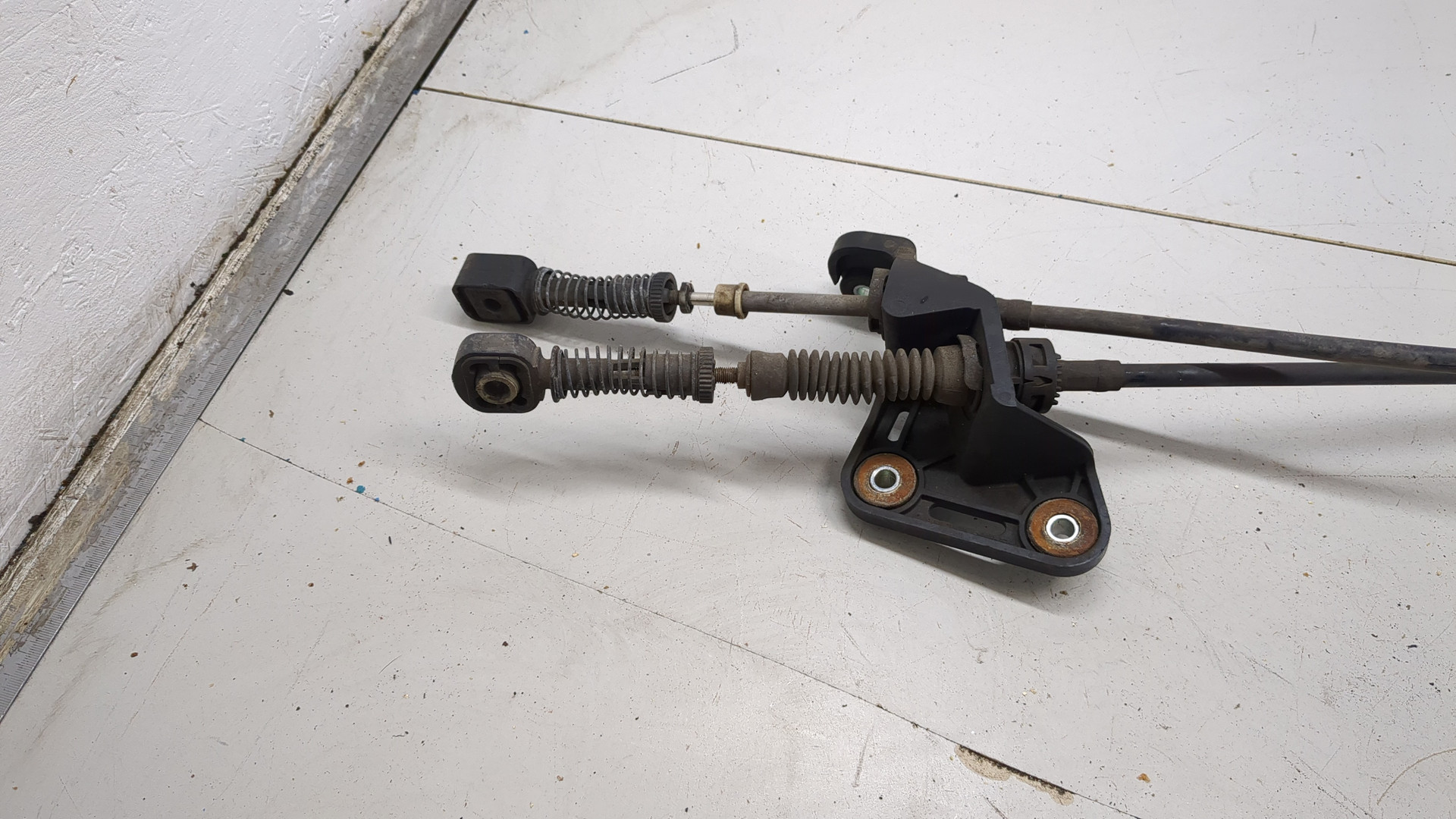 Кулиса МКПП / АКПП