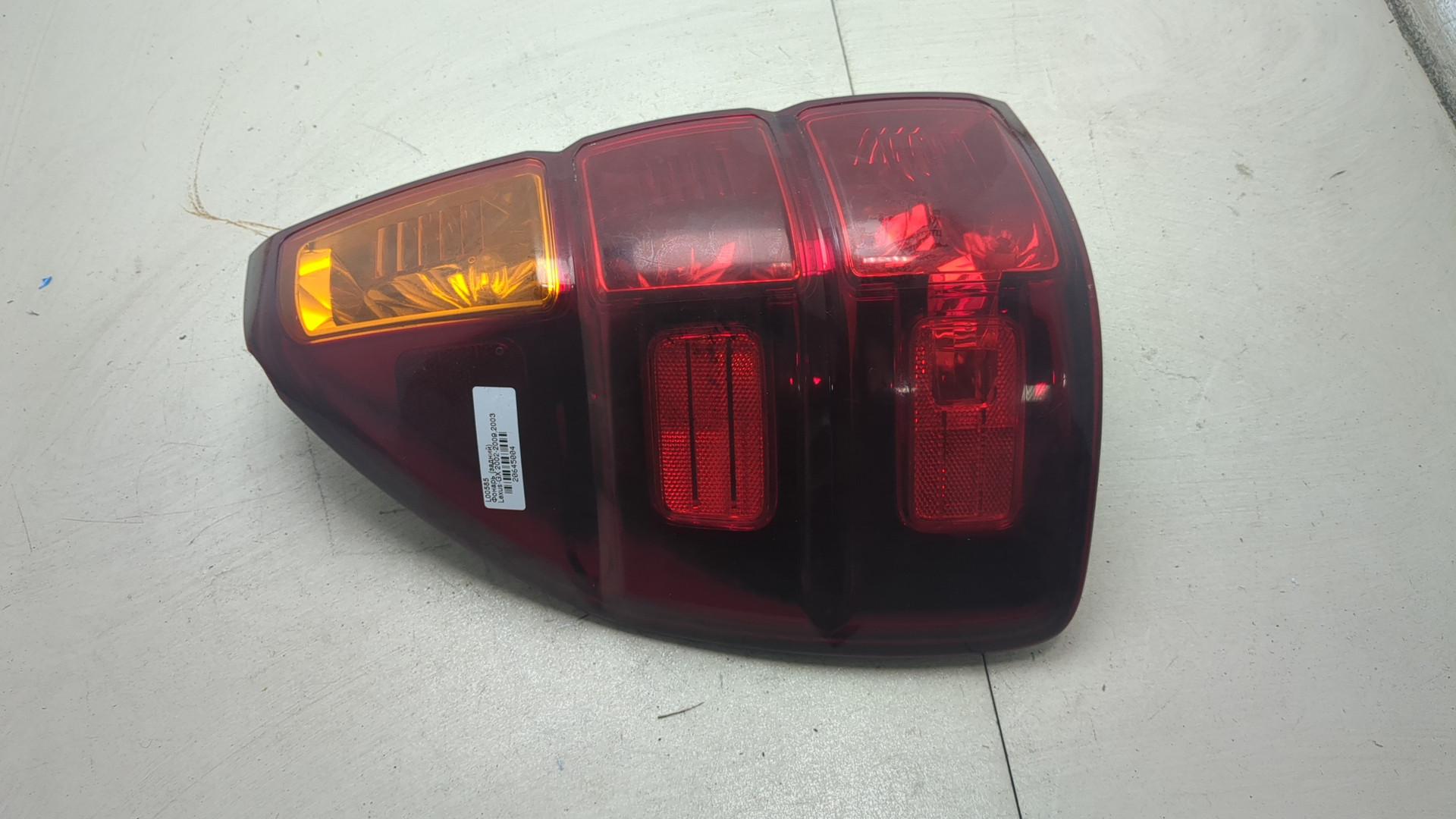 Фонарь задний левый