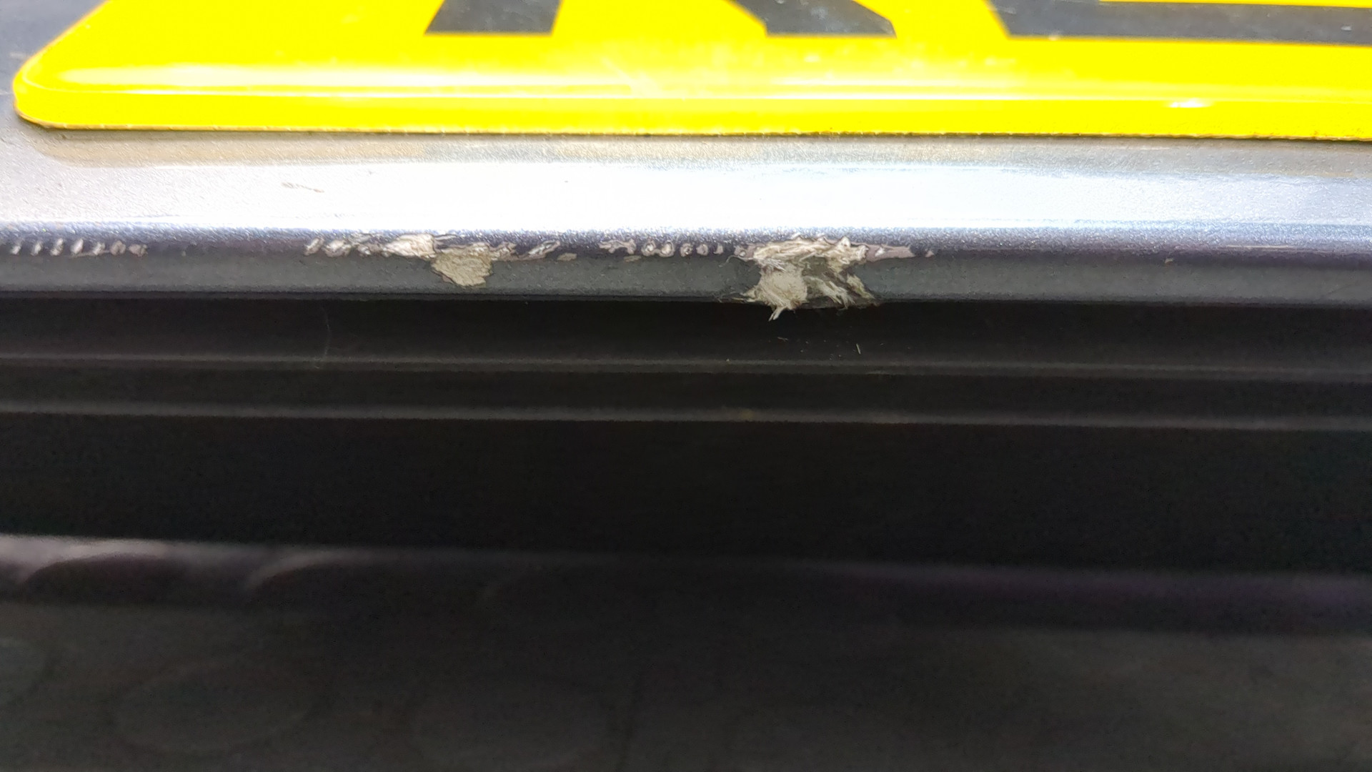 Дверь багажника