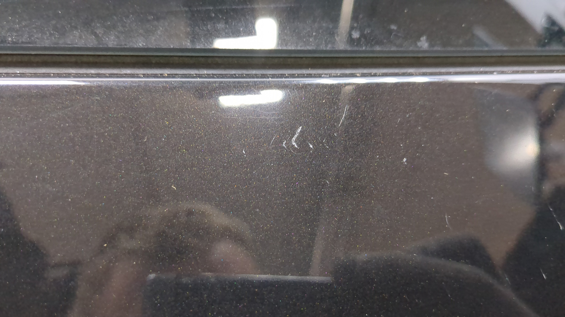 Дверь багажника