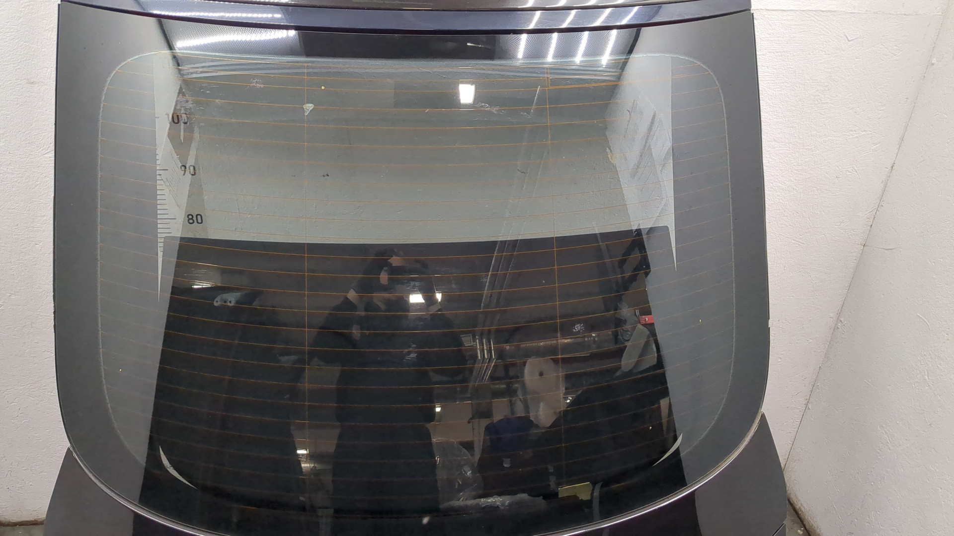 Дверь багажника