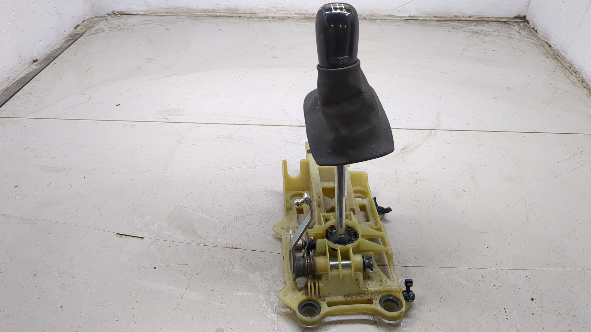 Кулиса МКПП / АКПП