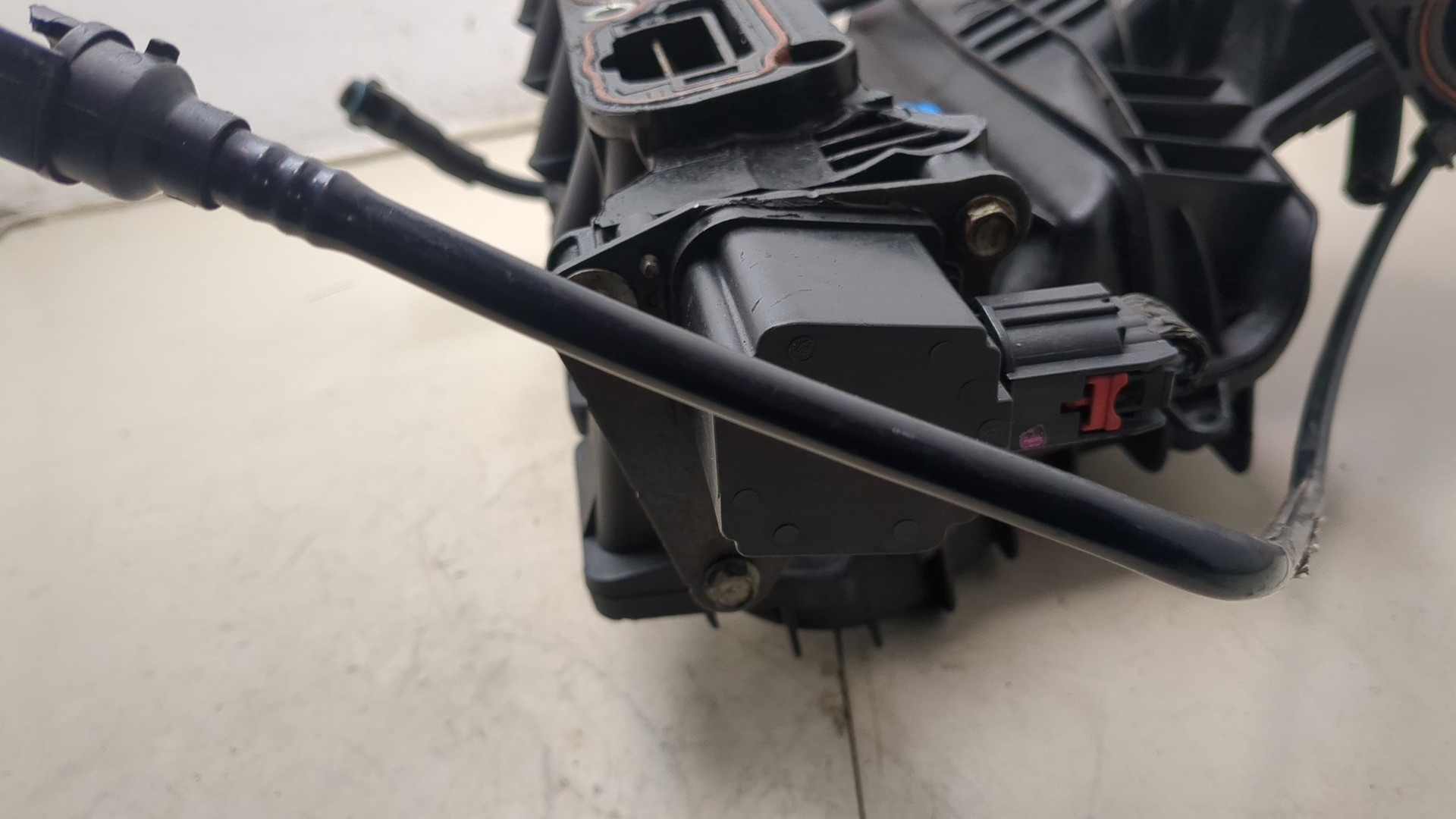 Коллектор впускной