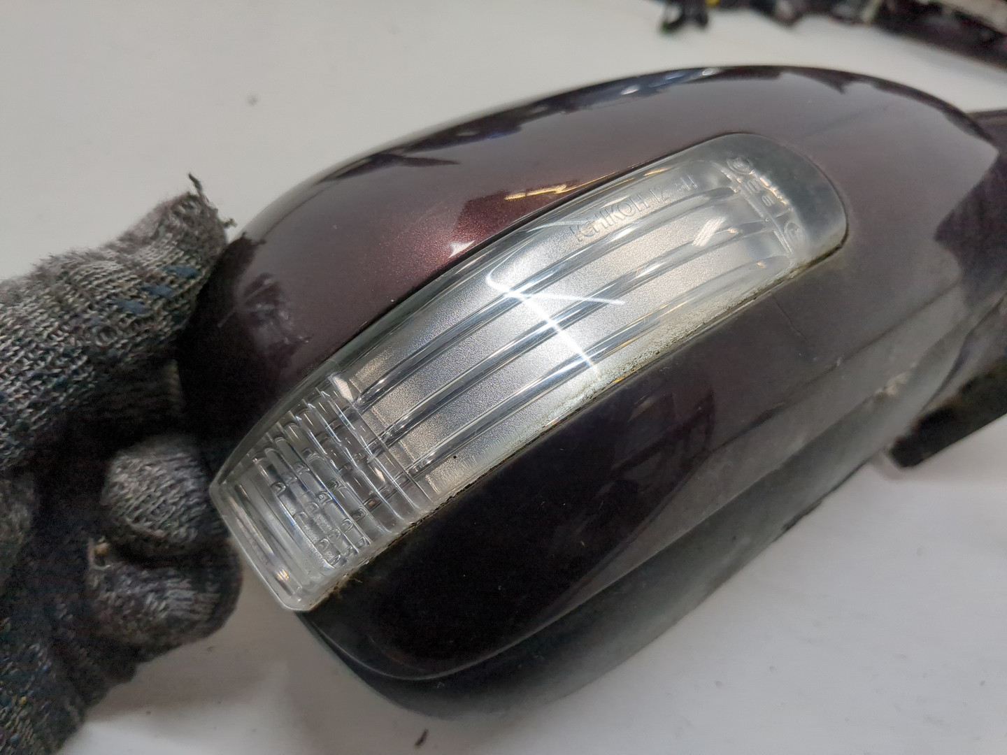 Зеркало правое электрическое