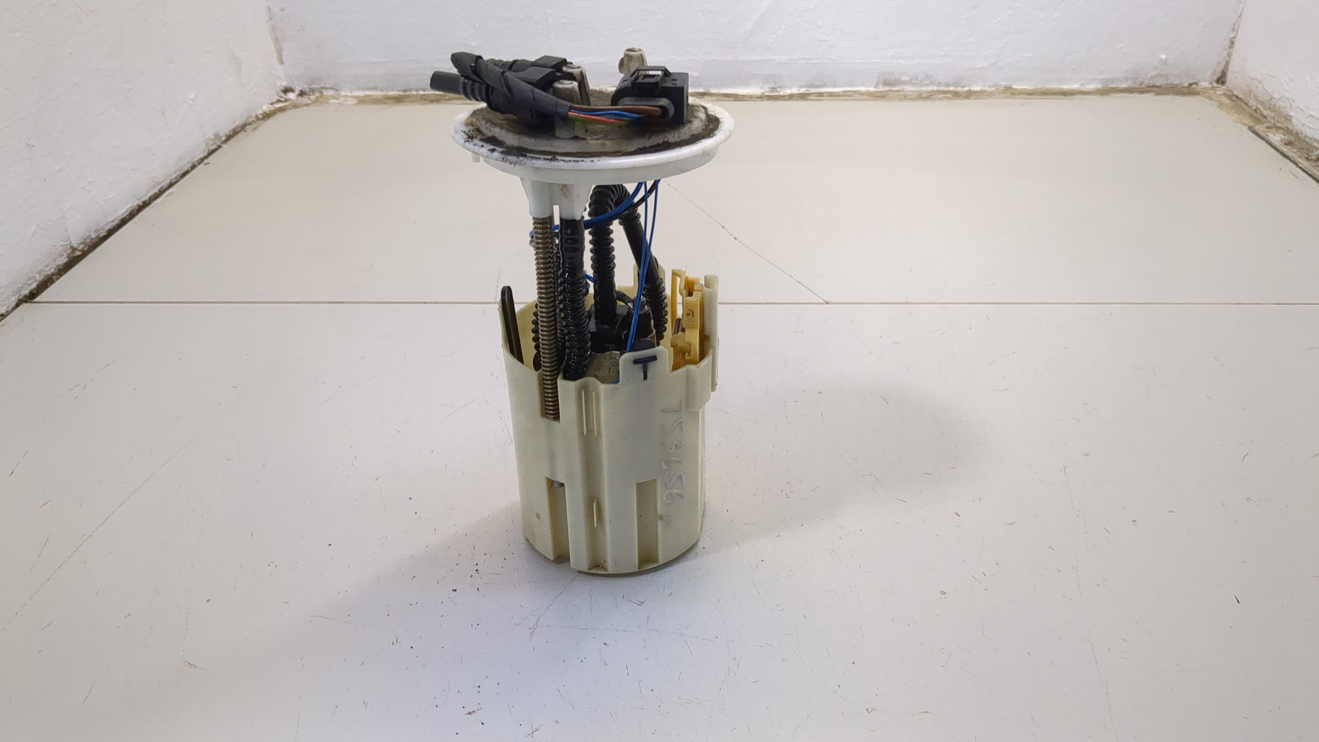 Насос топливный электрический