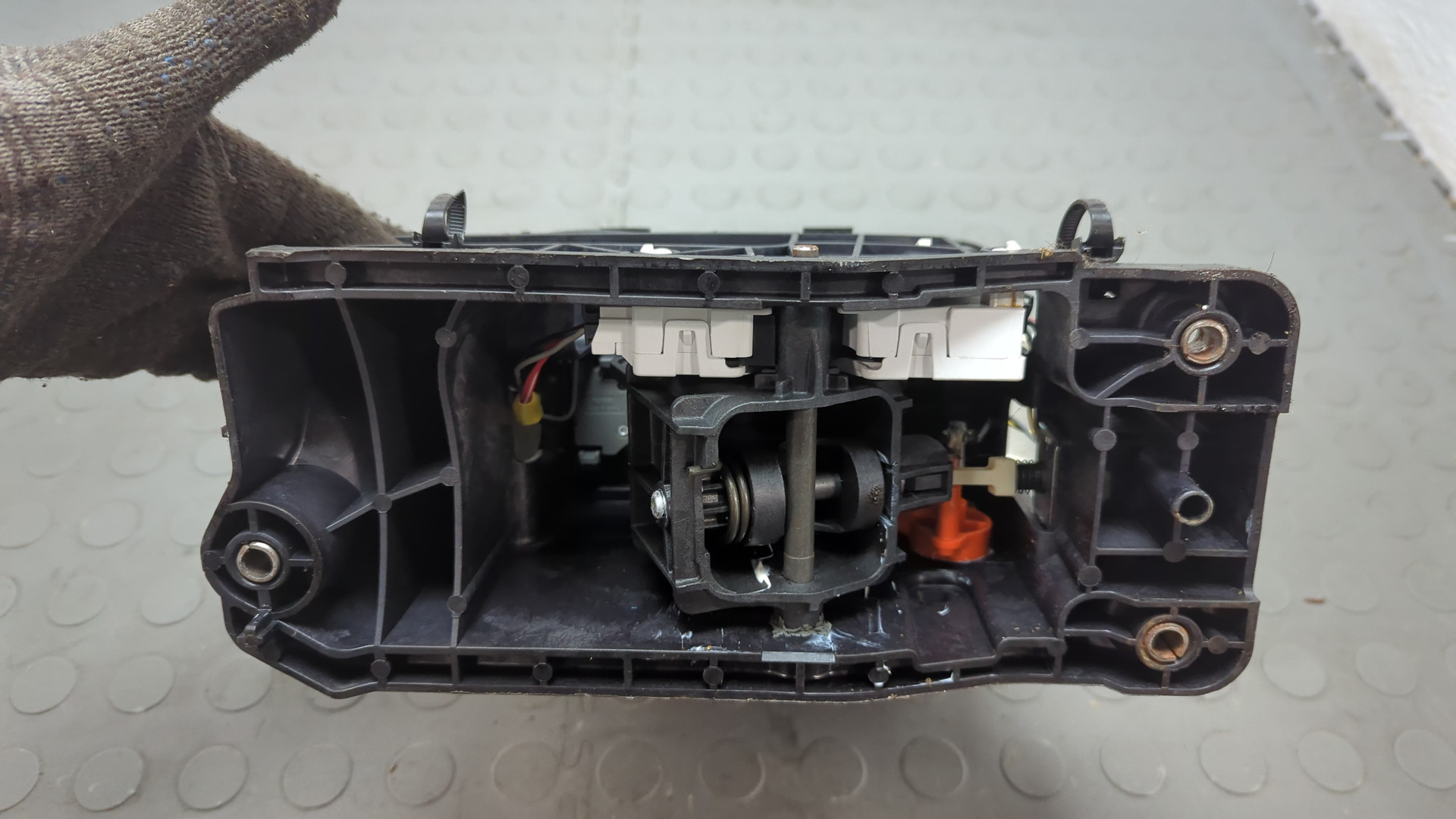 Кулиса МКПП / АКПП