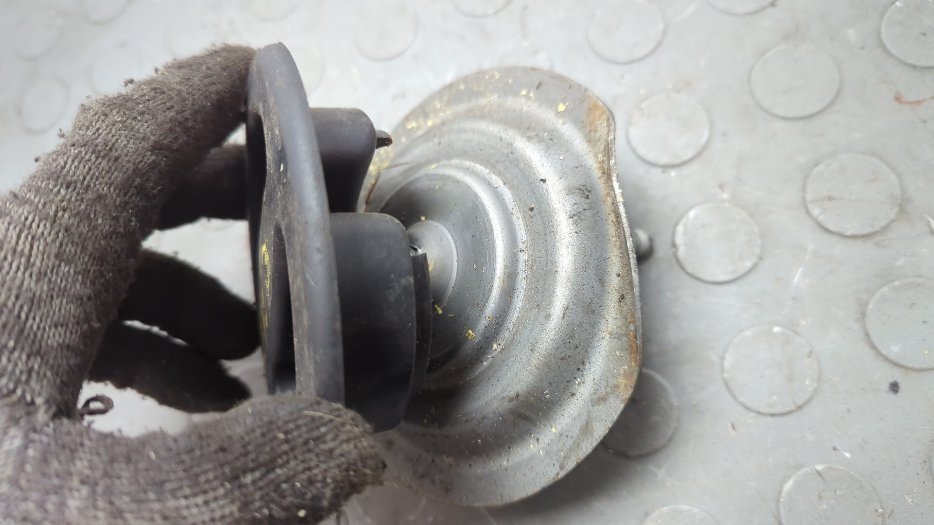 Кронштейн (сопут. товар)