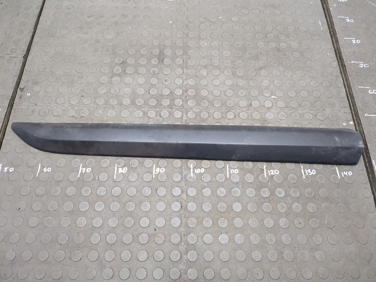 Молдинг двери