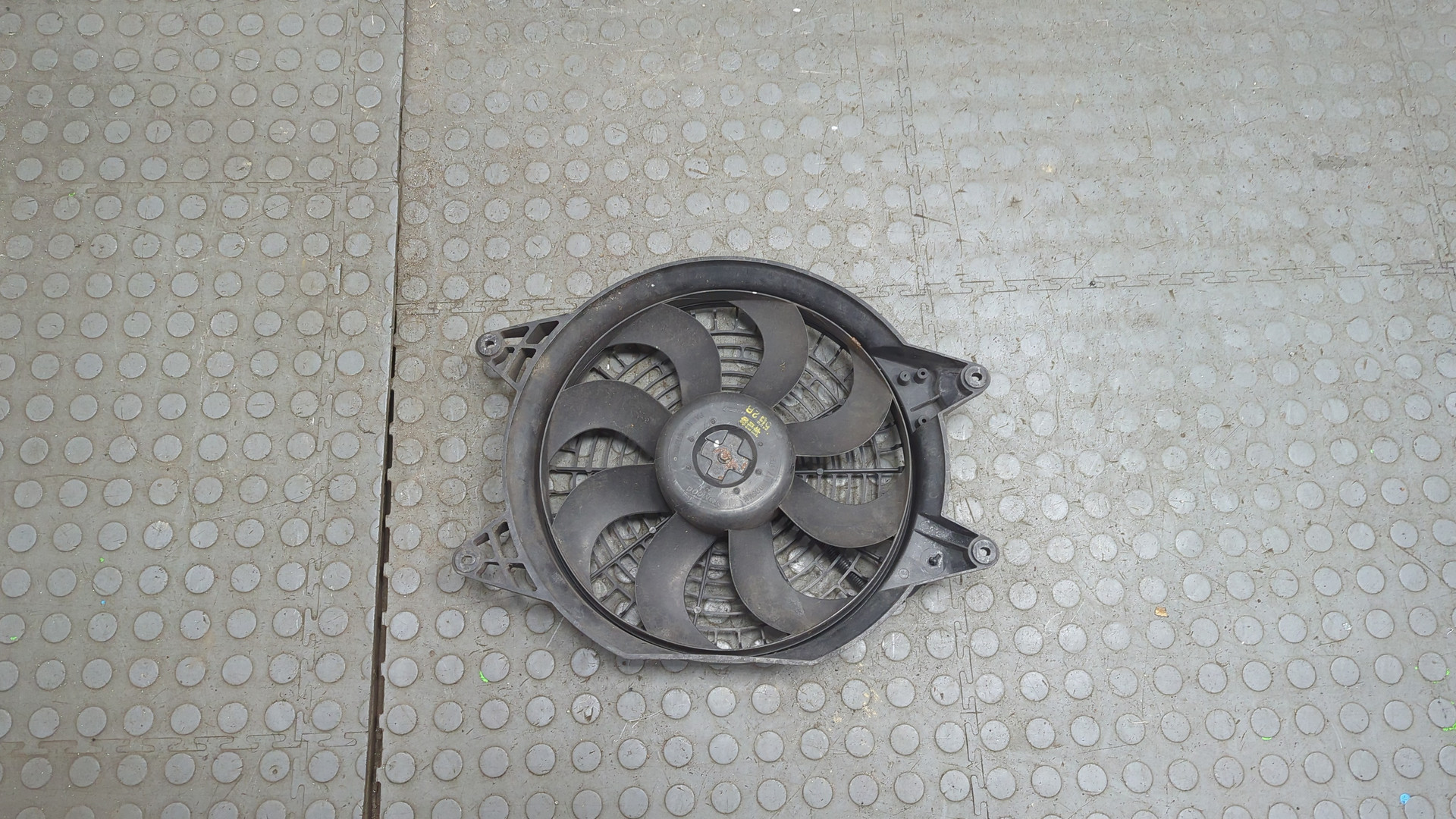 Вентилятор радиатора