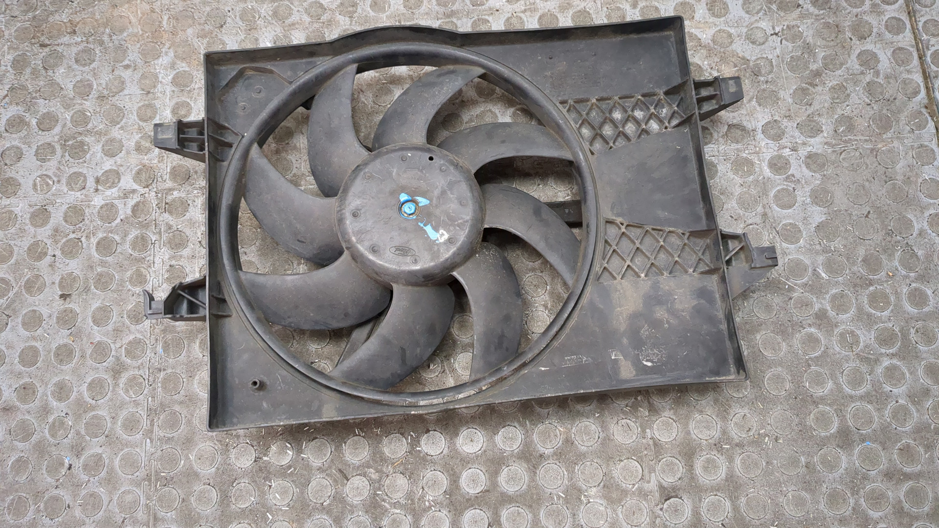 Вентилятор радиатора