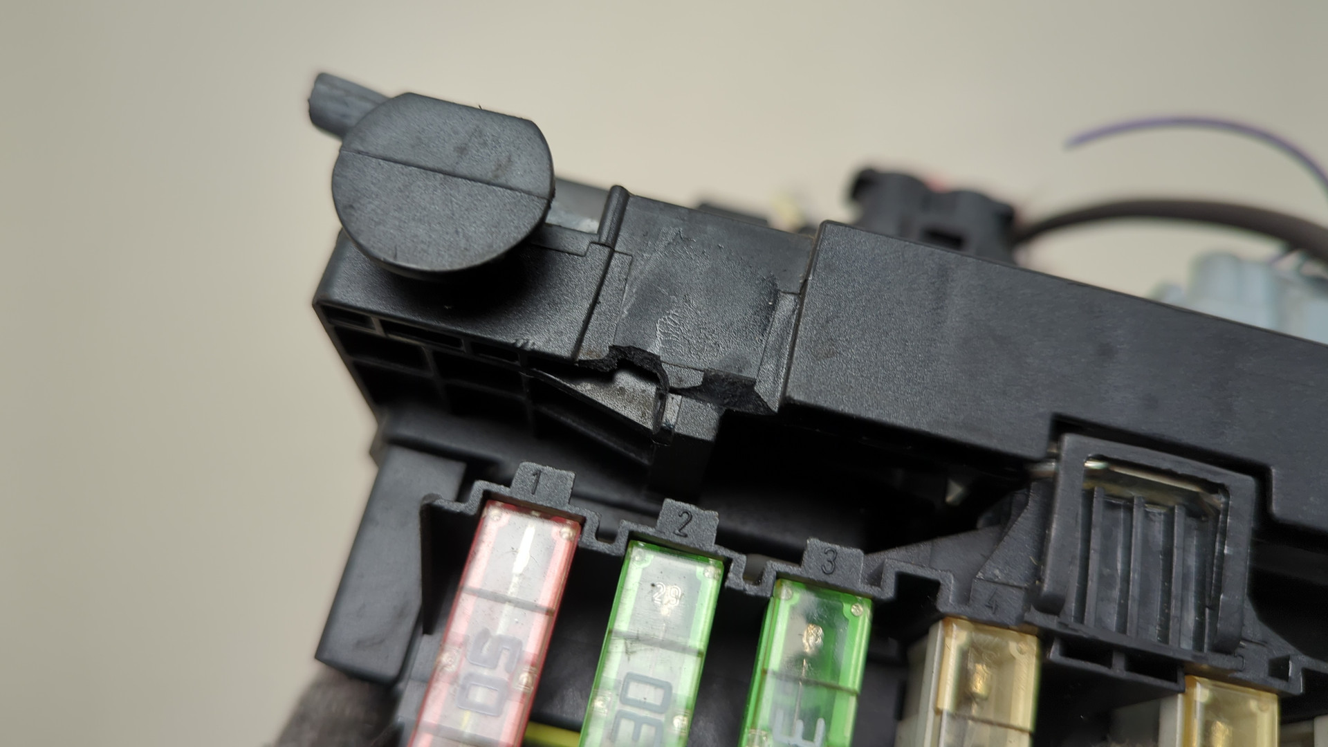 Блок предохранителей