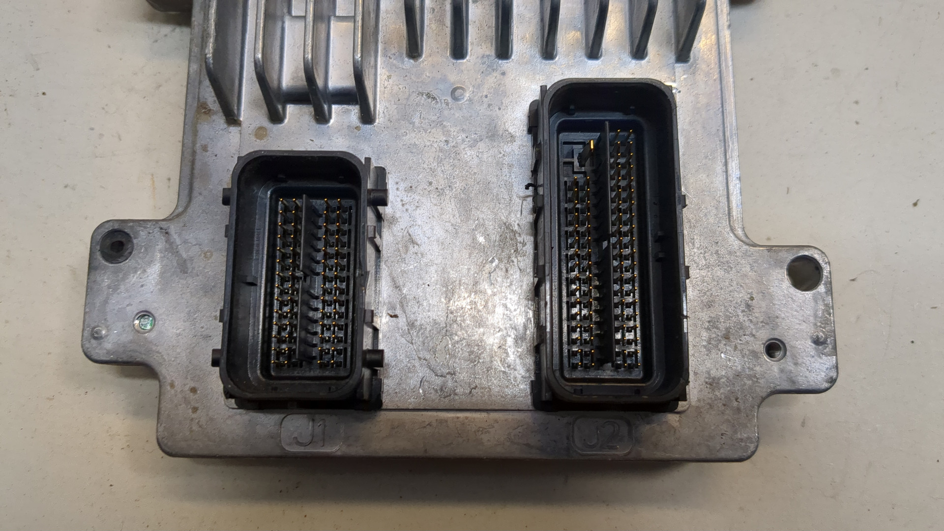 Блок управления двигателем