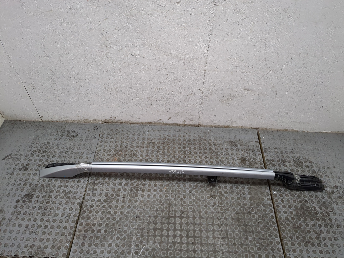 Рейлинги (релинг) к-кт (планки на крышу)