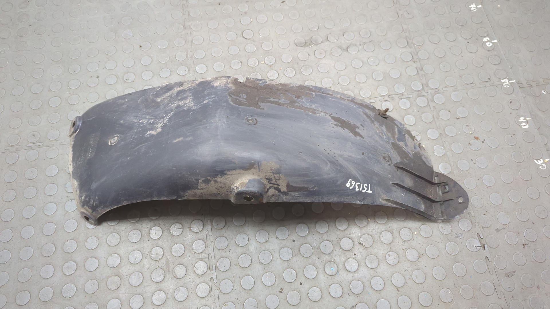 Локер передний правый