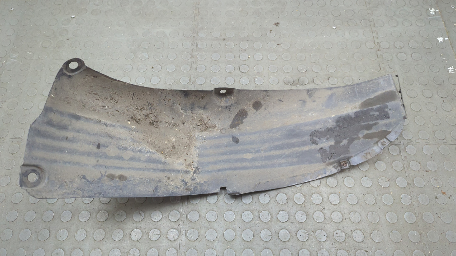 Локер передний правый