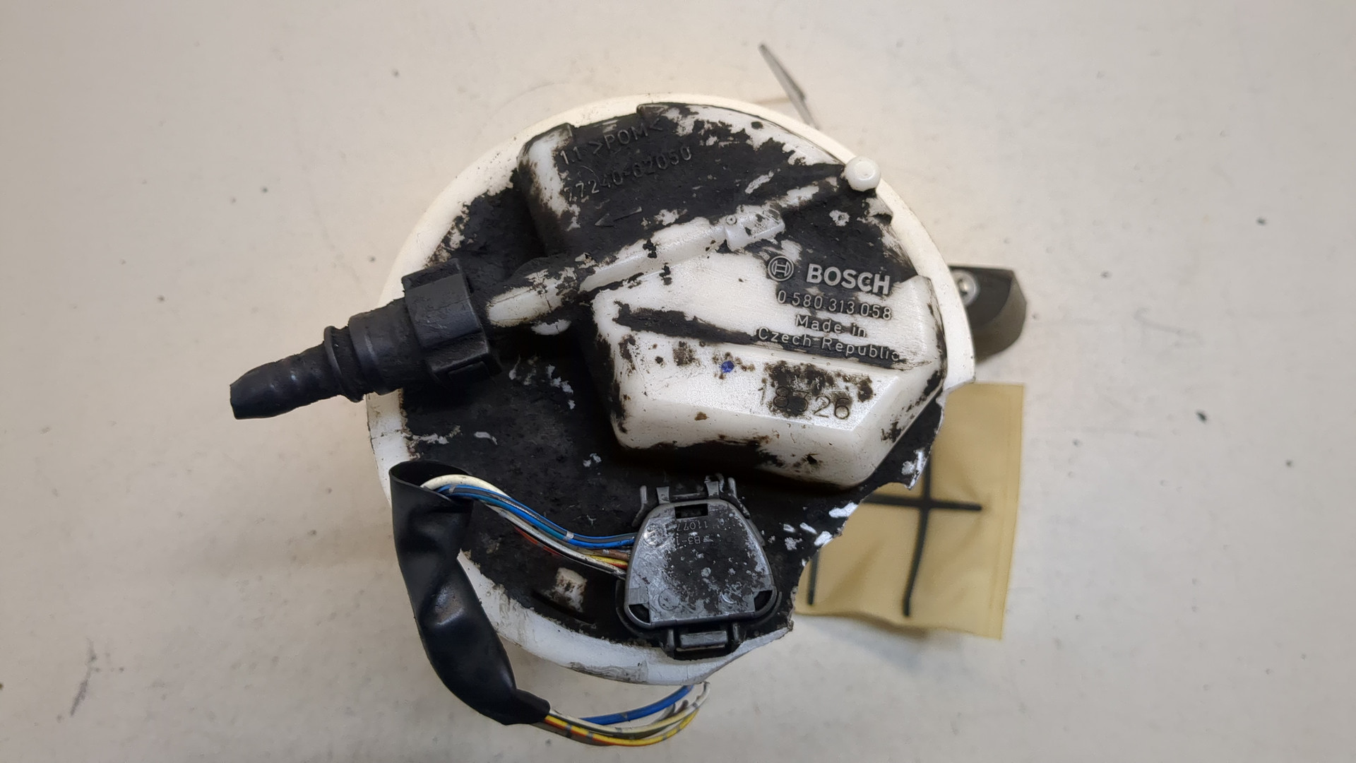 Насос топливный электрический